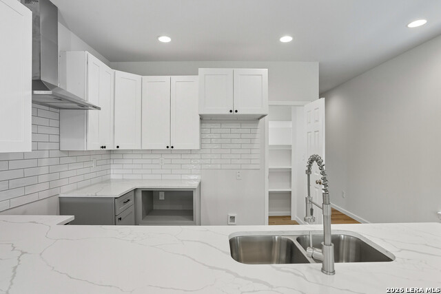 Image 10 of 25 For 1958 Crockett E