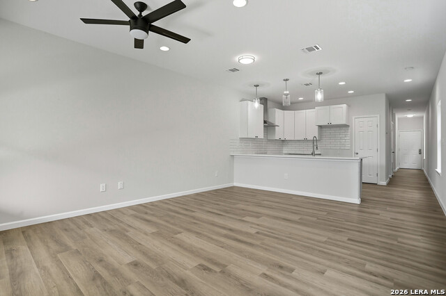 Image 8 of 25 For 1958 Crockett E