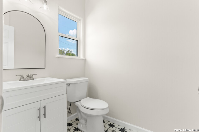 Image 5 of 25 For 1962 Crockett E