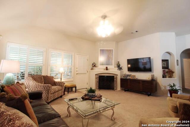 Image 8 of 18 For 8 Dallari Ct