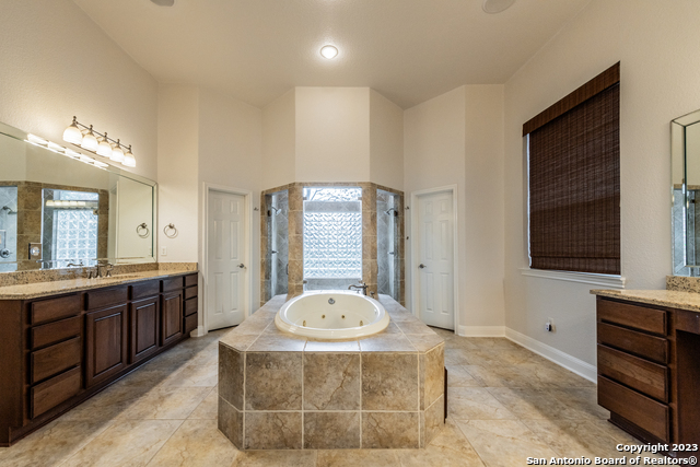 Image 23 of 51 For 7426 Hovingham