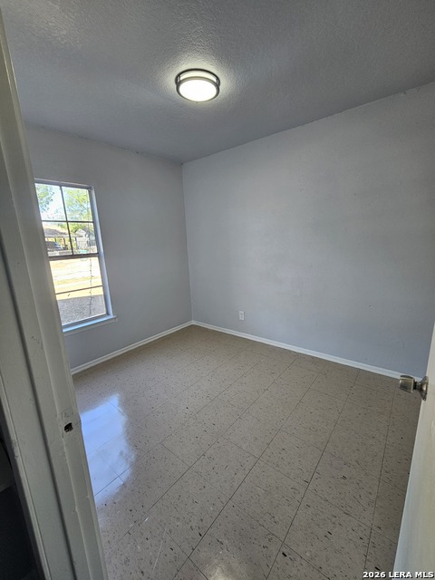 Image 6 of 10 For 8635 Painted Teepee St