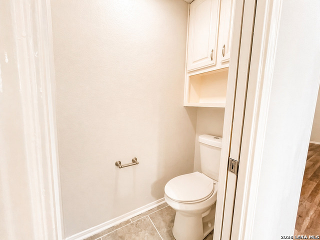 Image 19 of 23 For 4234 Birch Tree St