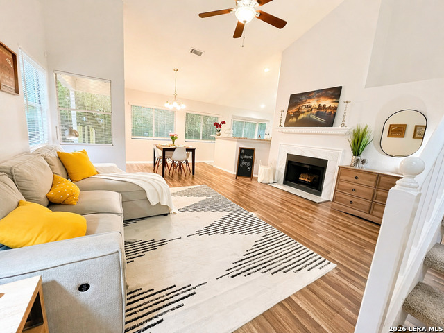 Image 4 of 23 For 4234 Birch Tree St