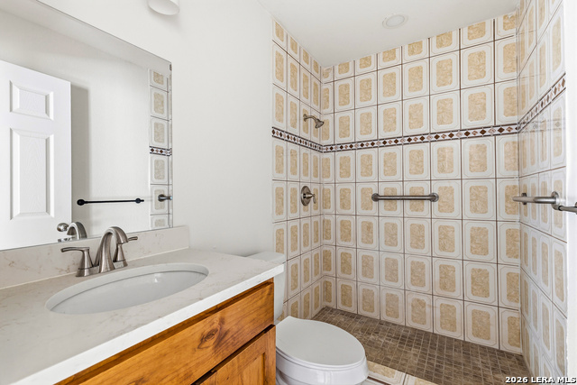 Image 8 of 25 For 628 Fleming St