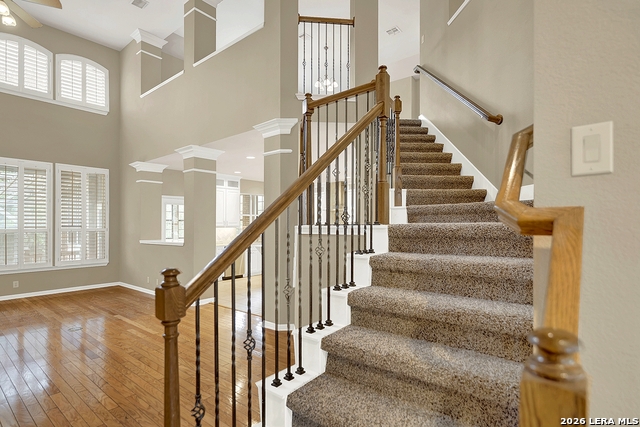 Image 10 of 72 For 21107 Paradise Pass