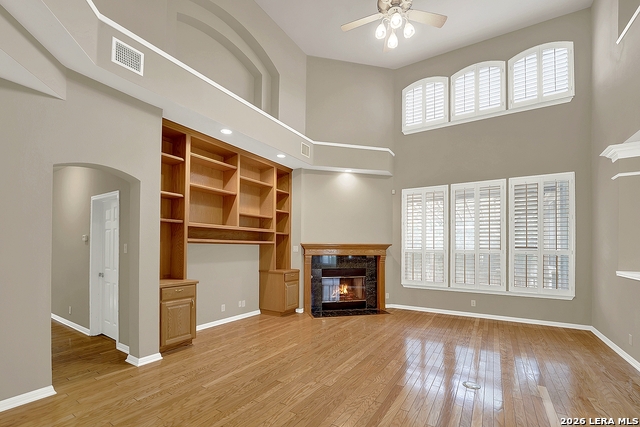 Image 12 of 72 For 21107 Paradise Pass