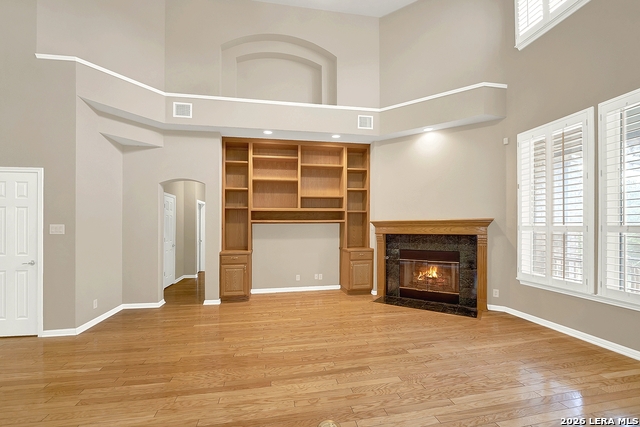 Image 13 of 72 For 21107 Paradise Pass