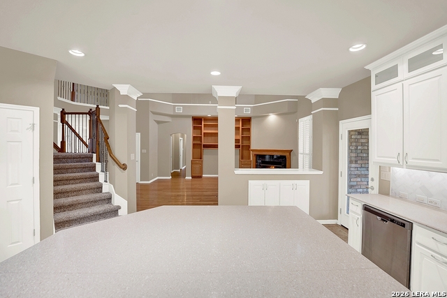 Image 22 of 72 For 21107 Paradise Pass