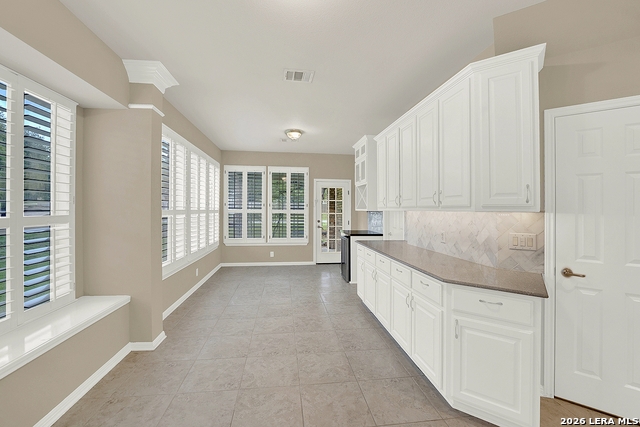 Image 23 of 72 For 21107 Paradise Pass