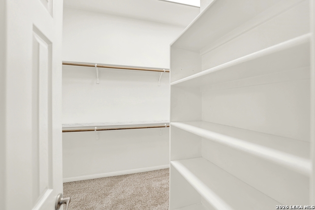 Image 33 of 72 For 21107 Paradise Pass