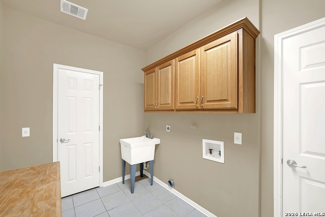 Image 36 of 72 For 21107 Paradise Pass