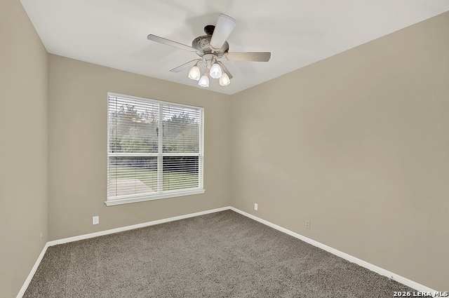 Image 37 of 72 For 21107 Paradise Pass