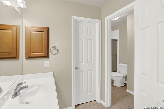 Image 46 of 72 For 21107 Paradise Pass