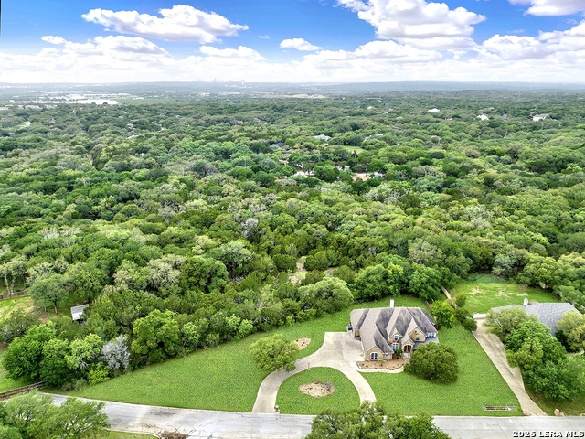 Image 51 of 72 For 21107 Paradise Pass