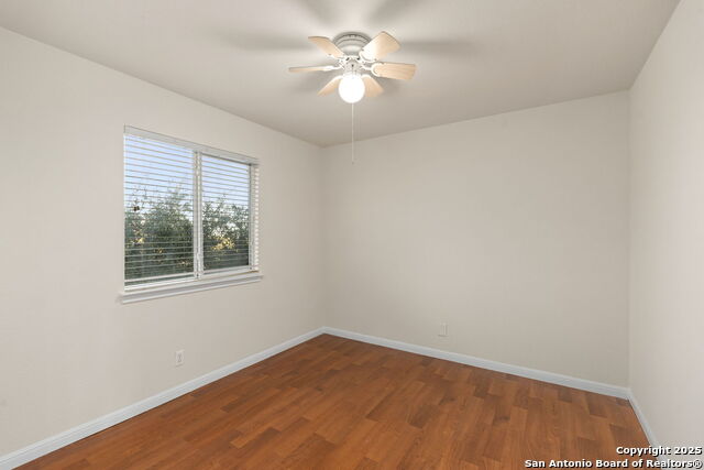 Image 30 of 42 For 22302 Verde Knoll