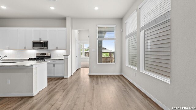 Image 11 of 32 For 12811 Arya Way