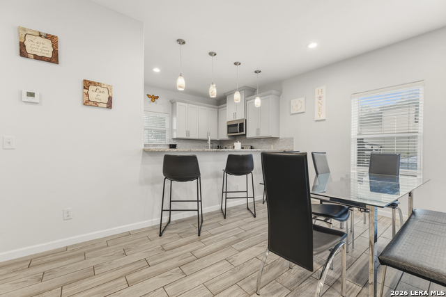 Image 11 of 31 For 128 Sharer St