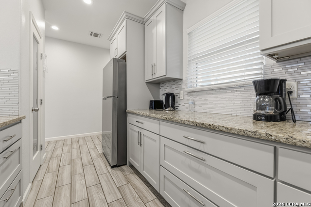 Image 17 of 31 For 128 Sharer St