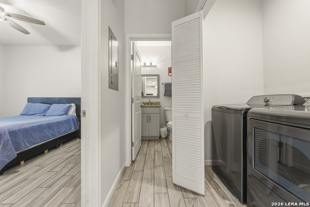 Image 22 of 31 For 128 Sharer St