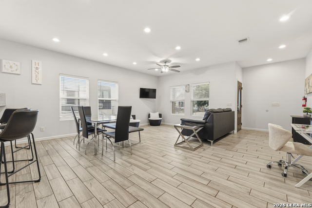 Image 9 of 31 For 128 Sharer St