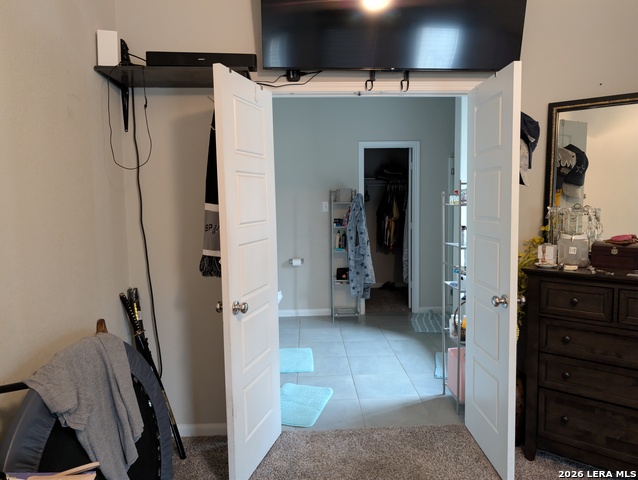 Image 15 of 26 For 7038 Emerald