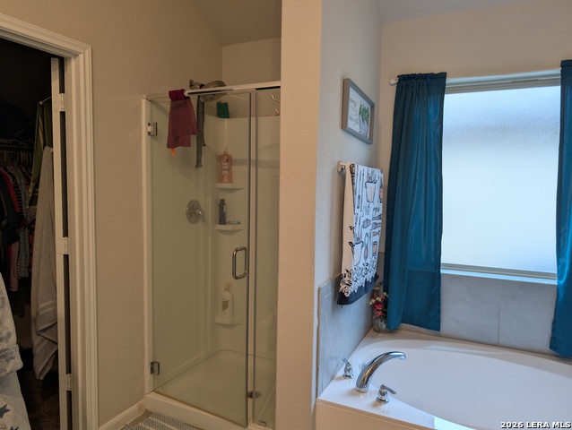 Image 9 of 26 For 7038 Emerald