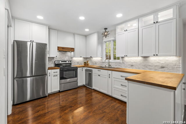 Image 15 of 44 For 9231 Bingham Dr