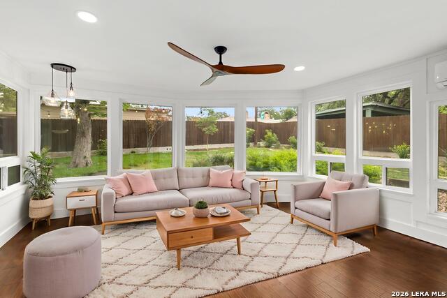 Image 18 of 44 For 9231 Bingham Dr