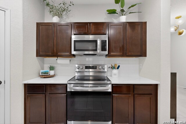 Image 7 of 37 For 4815 Badland Beacon