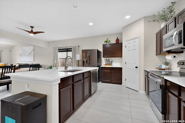 Image 9 of 37 For 4815 Badland Beacon