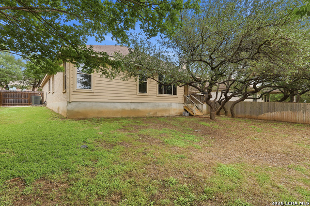 Image 21 of 32 For 22307 Lavaca Creek