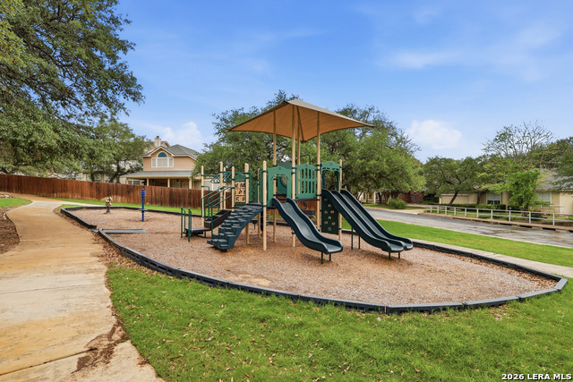 Image 24 of 32 For 22307 Lavaca Creek