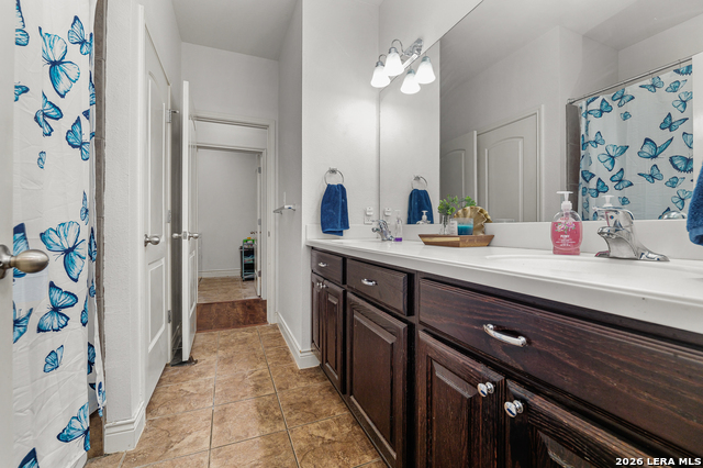 Image 22 of 66 For 8330 Wayside Crk