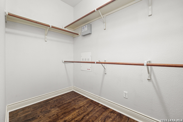 Image 32 of 66 For 8330 Wayside Crk