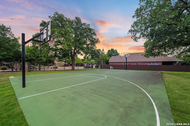 Image 47 of 66 For 8330 Wayside Crk