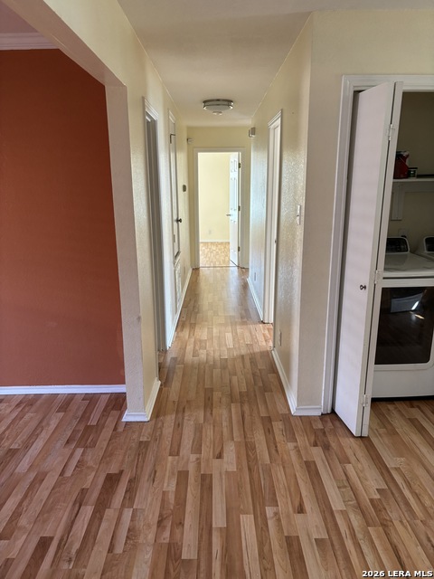 Image 8 of 15 For 10730 Shaenmeadow