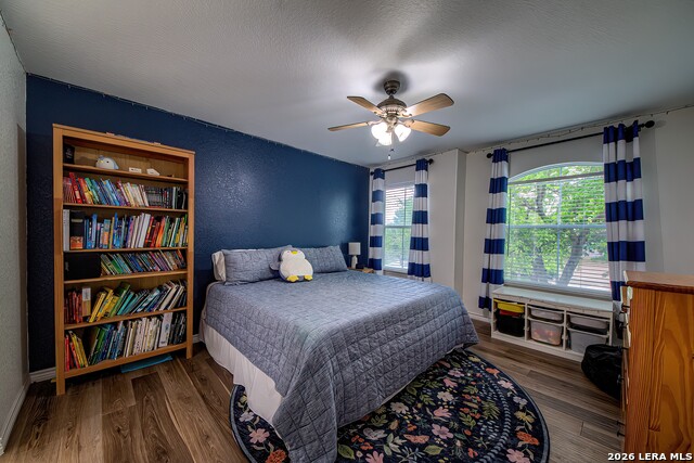 Image 22 of 38 For 582 American Flag