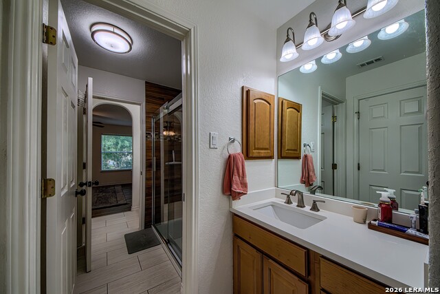 Image 23 of 38 For 582 American Flag