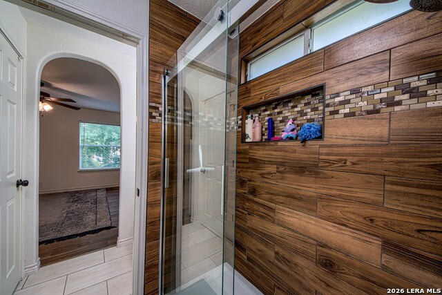 Image 24 of 38 For 582 American Flag