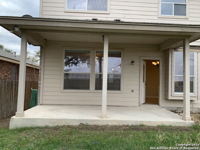 Image 26 of 30 For 13514 Riverbank Pass