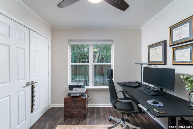 Image 25 of 44 For 16930 Summer Creek Dr