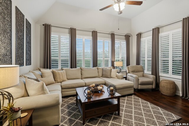 Image 17 of 44 For 2038 Buckner Pass