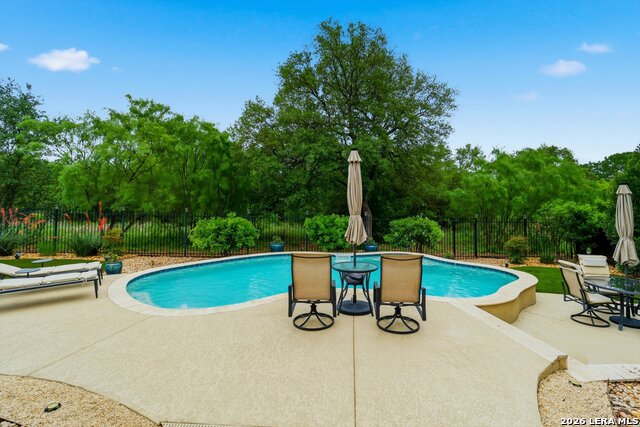 Image 2 of 44 For 2038 Buckner Pass