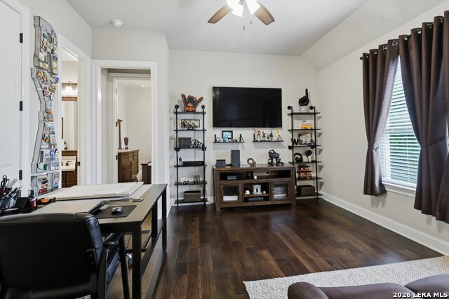 Image 28 of 44 For 2038 Buckner Pass