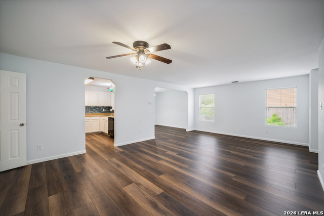 Image 16 of 66 For 16642 Emerald Blf