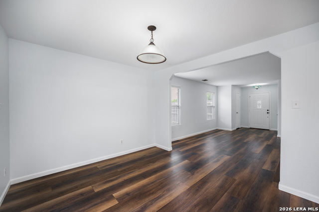 Image 20 of 66 For 16642 Emerald Blf