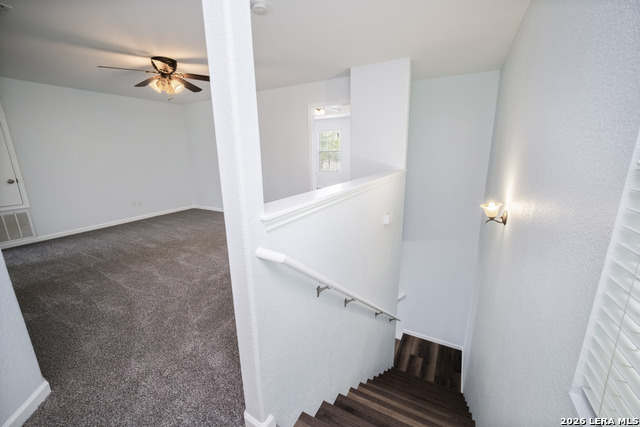 Image 32 of 66 For 16642 Emerald Blf