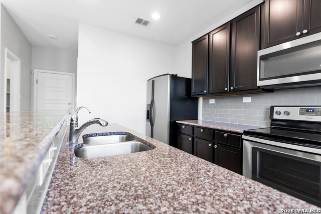 Image 6 of 27 For 1302 Hummingbird