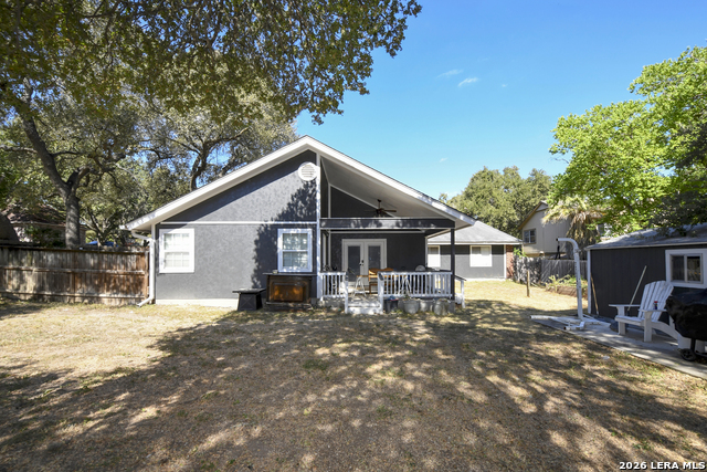 Image 36 of 39 For 8702 Collingwood